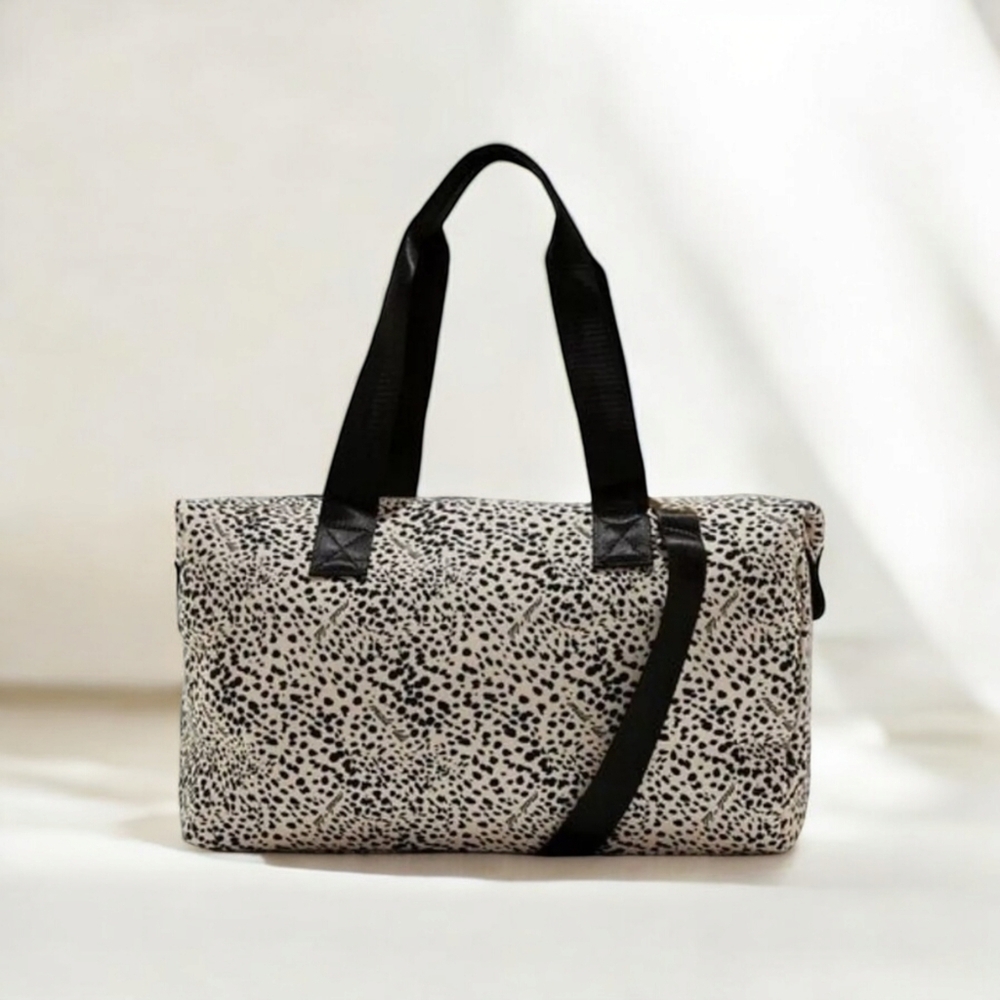 NWOT - Mali & Lili Snow Leopard Weekender Bag with Removable Shoulder Strap